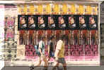 Adverts on Broadway - New York.jpg (115424 bytes)