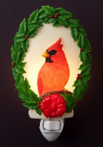 Cardinal Wreath Night Light