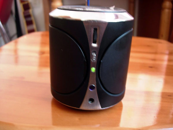 folding mini digital speaker 