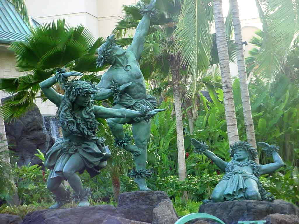Hawaiian Hilton Bronze Statues