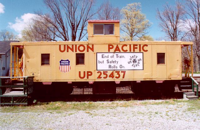 [Union Pacific Caboose - Spring 2000]
