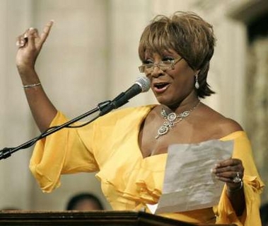 Patti Labelle Reads Poem at Luther's Funeral 7/8/05