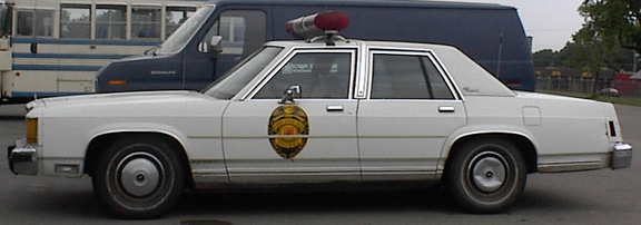 Ford Crown Victoria