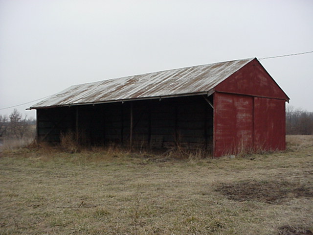 Small Open Sided Machine Shed (above)