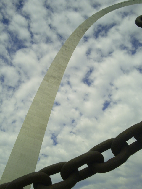 St. Louis, Gateway Arch, Eero Saarinen & RiverFront, the Arch