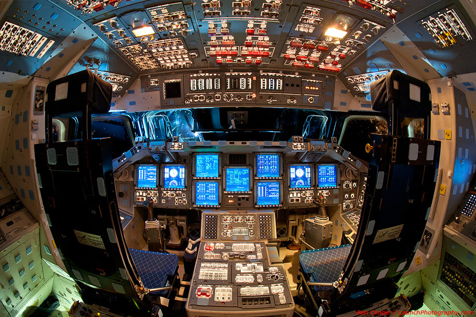 The Flight Deck of Space Shuttle Endeavour  Image Credit & Copyright: Ben Cooper (Launch Photography), Spaceflight Now 