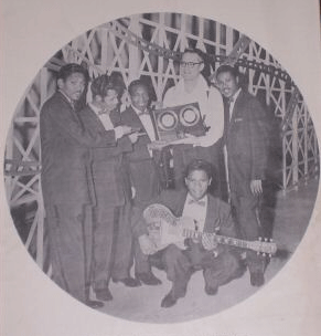 From "The Cash Box" magazine cover  1957. The Coasters are awarded a double golden disc at the Steve Allen TV-show for "Searchin" b/w "Young Blood".