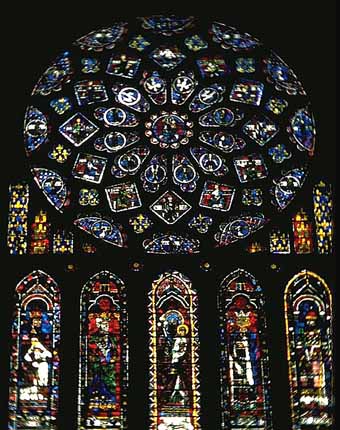 Rose Window, Chartres Cathedral, Chartres, Transistion(http://gallery.sjsu.edu/chartres/tour.html)