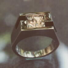 Platinum Gents ring with Black Jade accents