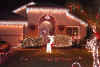 Outside Christmas Lights 2000.jpg (72501 bytes)
