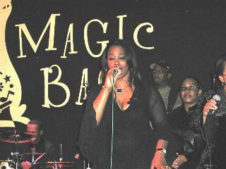 Penny Wells performing at The Magic Bag, Royal Oak, MI November 3, 2002