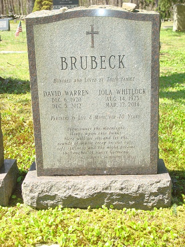 Dave Brubeck's grave