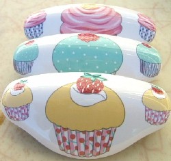 Ceramic Drawer Pulls Cupcakes