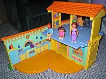 Dora the Explorer's Talking Dollhouse