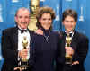 Nos Oscars 1998, com os compositores de My Heart Will Go On