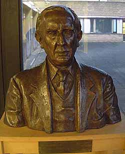 Byst av Tolkien
