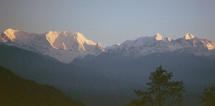 Chamlang, Baruntse and Mount Makalu at dawn