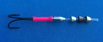 The Flex Tube (hot pink for this pattern) can be added after the fly is completed for the junction tube.