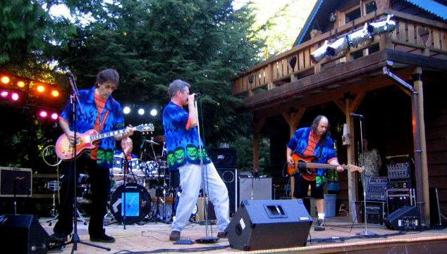 The Sloggs at the 2004 Deck Party