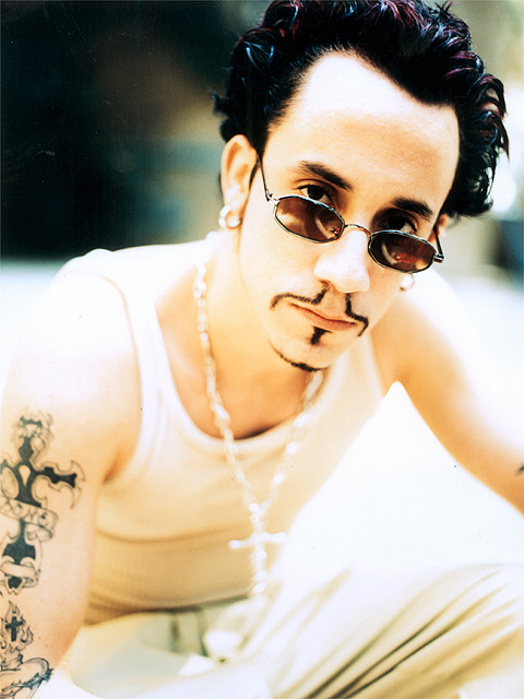 aj4.jpg (85480 bytes)