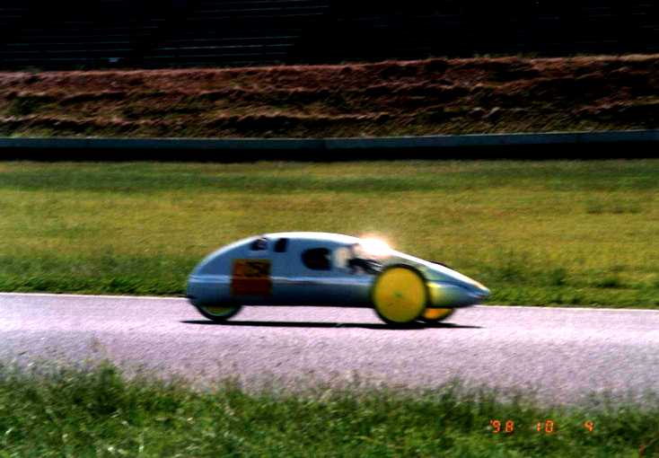 Aiming 3 shining under the afternoon sun