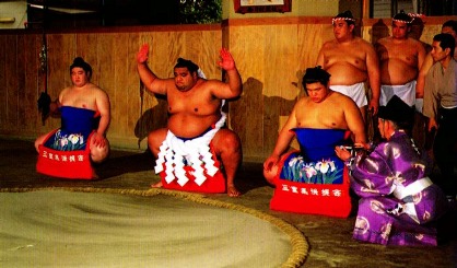 Musashimaru receiving the benediction of the Yokozuna title