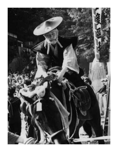 One rider who passed successfully the wall