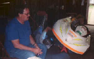 KartRepair2.jpg (20533 bytes)