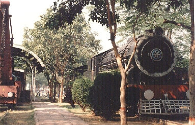 betweenxgm.jpg (146152 bytes)