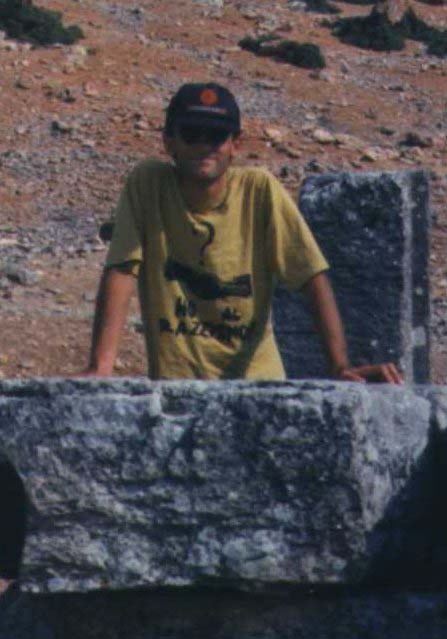 ben Ariassos da iken.