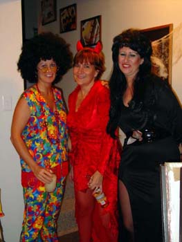 vivian_sexydevil_elvira