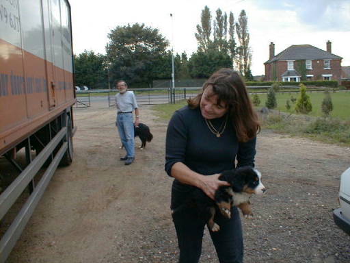 Simmy does a runner.