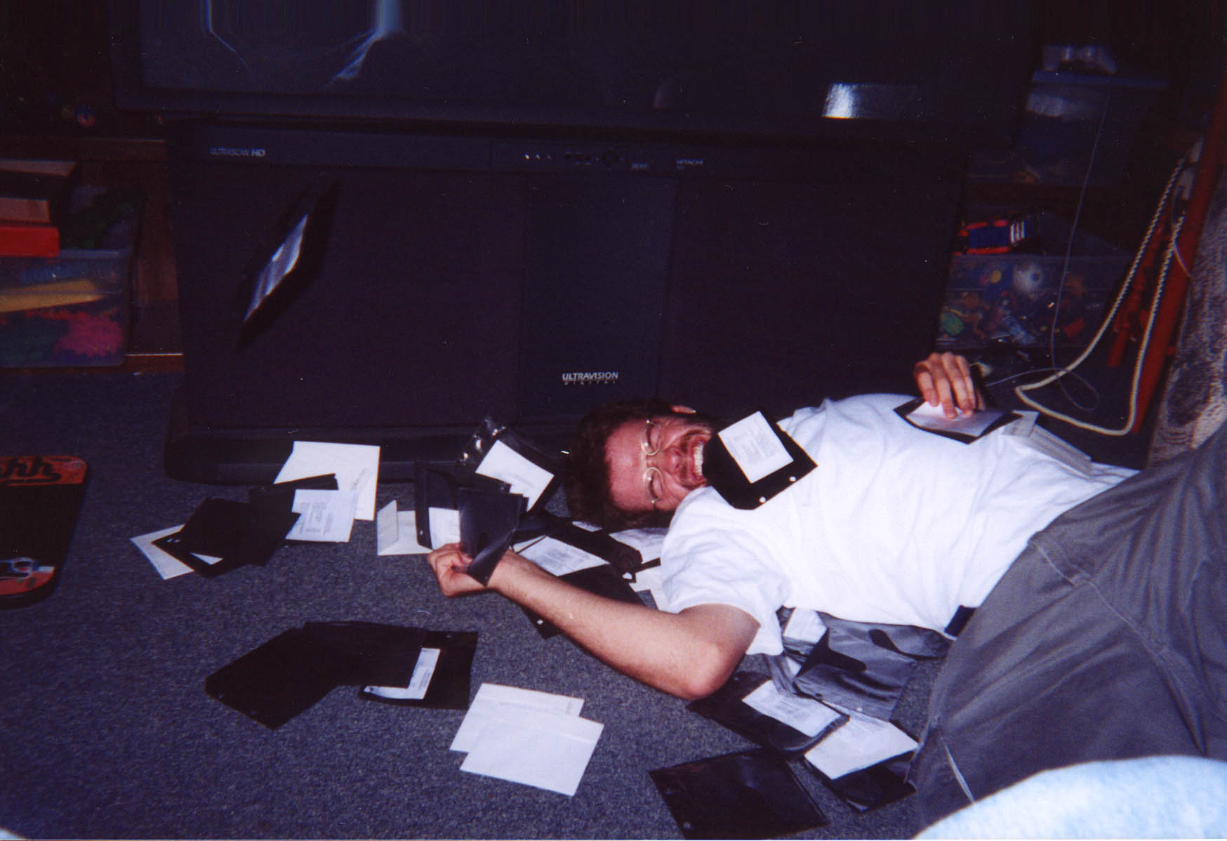 newpic1.jpg (179845 bytes)