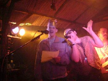 fanji3.jpg (15843 bytes)