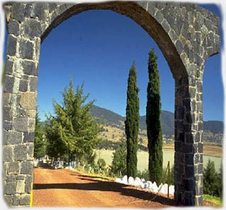 morelos1.jpg (28243 bytes)