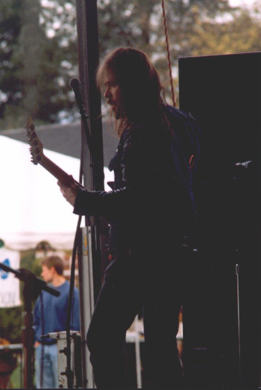 images/rod2.JPG (15682 bytes)