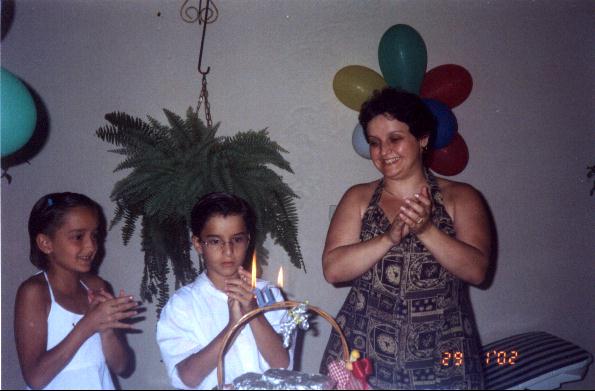 Rafa, Ju e Malu na festa de onze anos do Rafa