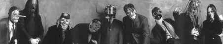 Slipknot Todos de traje.jpg (80637 bytes)