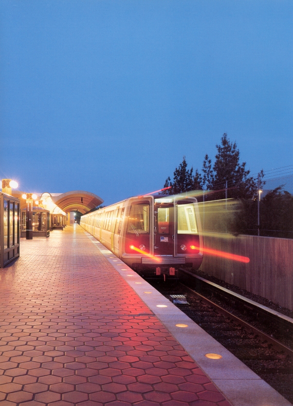 The Metro at night...