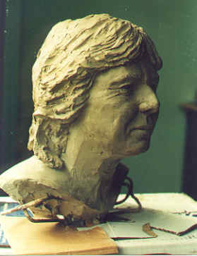 Head  40 cm high  