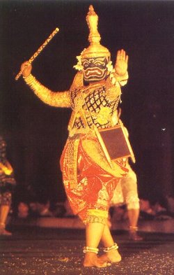 giant01.jpg (24530 bytes)