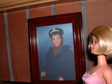 Carolyn and the painting