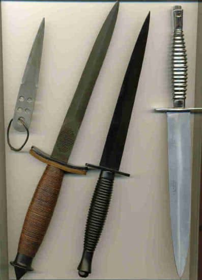 Chasse Thumb Knife, V-42, F-S and Pakistan Hunting knife