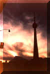 Sunset at CN Tower.jpg (40116 bytes)