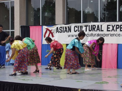 Papag Dancers Showcase  talent at the ACE 2004 Festival.