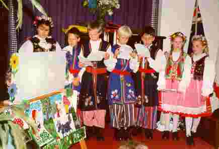 Wystp grupy dzieci ze Szkoy Polskiej