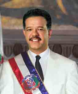 EXPRESIDENTE LEONEL FERNANDEZ REYNA- PERIODOS: 1996-200.-2004-2012.