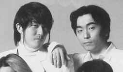 ay tk, �por k� est�s sonri�ndote de ese modo??? ��