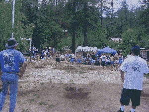 Horseshoe Pitch Pic 2 - 8/11/01