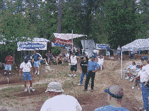 Horseshoe Pitch Pic 3 - 8/11/01